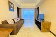 Ruang Umum Nice and Fancy 2BR at Braga City Walk Apartment By Travelio