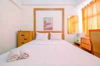 Kamar Tidur Tidy and Comfortable Studio at Margonda Residence 3 Apartment By Travelio