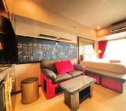 Bedroom 4 Comfy and Clean Studio Room at Tamansari La Grande Apartment By Travelio
