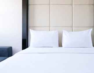 Kamar Tidur 2 Cozy Stay and Best Choice Studio at Puncak Kertajaya Apartment By Travelio