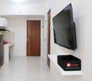 Common Space 2 Comfy and Clean 2BR Apartment at Puncak Kertajaya By Travelio