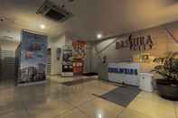 Lobby Toptravel Bassura City