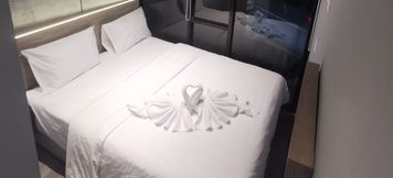 Kamar Tidur 5 WEIS HOTEL SIMPANG LIMA SEMARANG