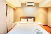 ห้องนอน Best City View 2BR at Apartment Tamansari La Grande By Travelio