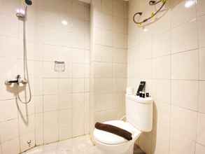 In-room Bathroom 4 Cozy and Homey Designed 2BR at Mekarwangi Square Cibaduyut Apartment By Travelio