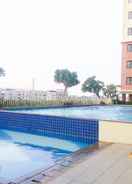 SWIMMING_POOL Cozy Studio Apartment at Lagoon Bekasi Town Square By Travelio