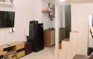 Ruang Umum 5 Comfy and Stunning Studio Apartment Transpark Juanda By Travelio