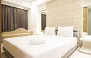 Kamar Tidur 3 Spacious 2BR Apartment Connecting to Mall at La Riz Supermall Mansion By Travelio