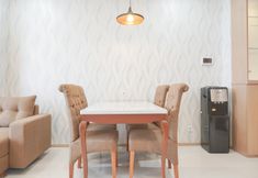 公共空间 5 Comfort Living and Elegant 2BR at Samara Suites Apartment By Travelio