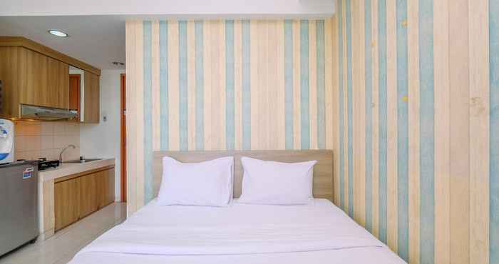 Kamar Tidur Comfort Stay Studio Room Apartment at Margonda Residence 3 By Travelio