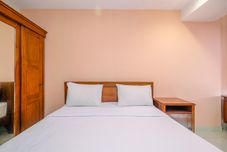 卧室 Cozy and Classic Studio at Cinere Bellevue Suites Apartment By Travelio