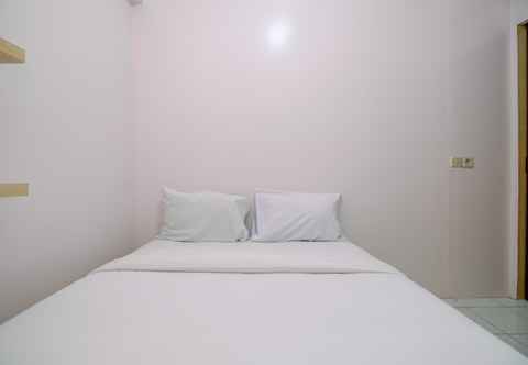 Bedroom Comfort 2BR Apartment at Bogor Mansion By Travelio