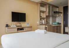 共用スペース 2 Relax and Modern Studio Room at Serpong Greenview Apartment By Travelio
