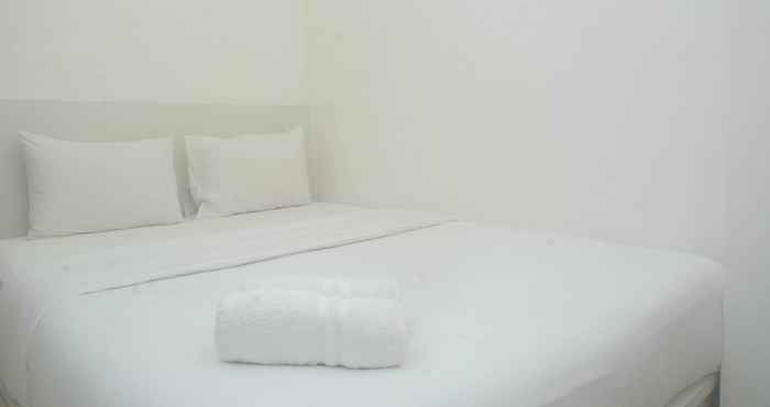 ห้องนอน Tidy and Cozy 2BR at Signature Park Grande Apartment By Travelio