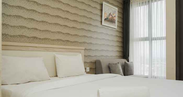 Bedroom Homey and Comfort Studio at Transpark Bintaro Apartment By Travelio