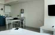 Common Space 3 Cozy and Warm Studio at Grand Kamala Lagoon Apartment By Travelio