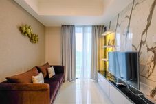 พื้นที่สาธารณะ Comfort and Nice 2BR at Casa Grande Apartment By Travelio