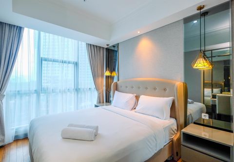 ห้องนอน Comfort and Nice 2BR at Casa Grande Apartment By Travelio