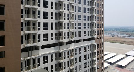 ภายนอกอาคาร 2 Comfortable and Minimalist Studio Apartment Tokyo Riverside PIK 2 By Travelio