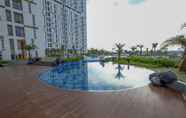 Swimming Pool 7 Cozy Stay 2BR at Akasa Pure Living BSD Apartment By Travelio