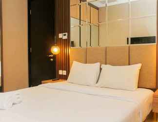 Kamar Tidur 2 Comfy 2BR + Study Room at Sudirman Suites Apartment By Travelio Premium