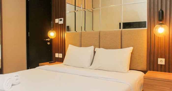 ห้องนอน Comfy 2BR + Study Room at Sudirman Suites Apartment By Travelio Premium