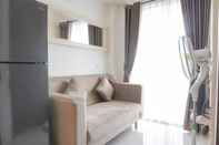 Khu vực công cộng Warm and Comfort 2BR at Parkland Avenue Apartment By Travelio