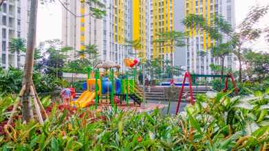 Bangunan 4 Fancy and Nice Studio Apartment at Springlake Summarecon Bekasi By Travelio