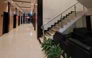 Lobby 3 Kenz Hotel Purwokerto