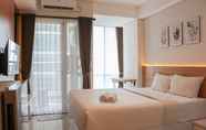 Bedroom 2 Comfy and Elegant Studio at Tamansari Iswara Apartment By Travelio