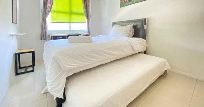 Bedroom Modern Look 1BR Apartment near UNPAR at Parahyangan Residence By Travelio