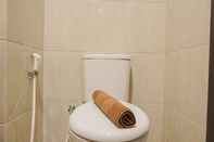 Toilet Kamar Elegant and Nice 1BR at Citra Living Apartment By Travelio