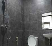 In-room Bathroom 5 Villa Sultana 