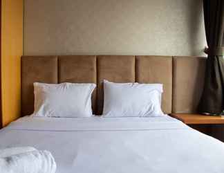 Bedroom 2 2BR Comfortable Nifarro Park Apartment By Travelio