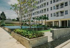 Swimming Pool 5 Nice and Comfy Studio Apartment at Citra Living By Travelio