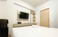 Ruang untuk Umum 3 Cozy Stay and Comfort 1BR at The Alton Apartment By Travelio