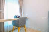 Common Space Cozy Studio Room Apartment at Grand Kamala Lagoon By Travelio