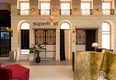Lobby 2 Scarletz Suites Kuala Lumpur, Five Senses