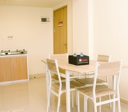 Ruang untuk Umum 5 Well Design and Comfort 2BR with Working Room at Meikarta Apartment By Travelio