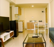 Ruang untuk Umum 4 Well Design and Comfort 2BR with Working Room at Meikarta Apartment By Travelio