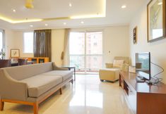 Ruang untuk Umum 3 Homey and Spacious 2BR at Nuansa Hijau Pondok Indah Apartment By Travelio