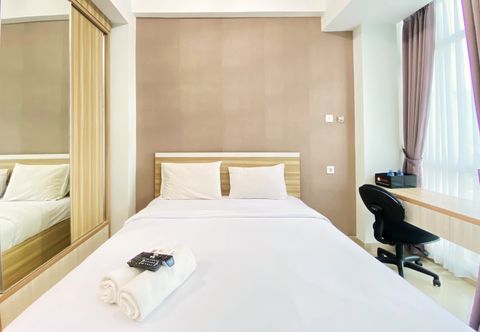 Bedroom Modern Studio Room at Taman Melati Jatinangor Apartment By Travelio