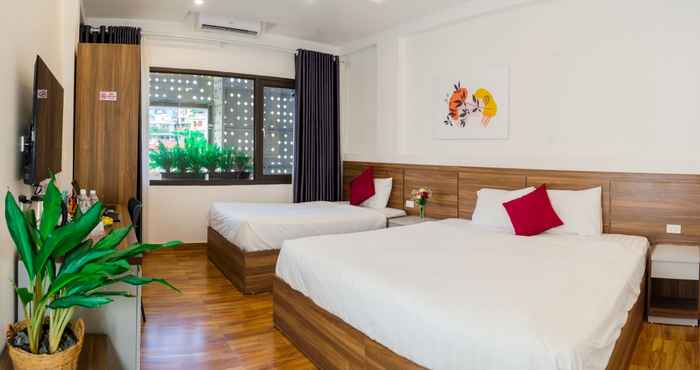 Phòng ngủ Bai Chay Panda Hotel