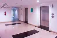 Lobby Anggun Room at TreePark Apartment Serpong BSD