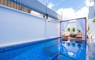 Kolam Renang 2 T-Maison Boutique Villa, with Pool, Karaoke, Billiards, near beach, Vung Tau