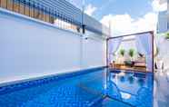 สระว่ายน้ำ 2 T-Maison Boutique Villa, with Pool, Karaoke, Billiards, near beach, Vung Tau
