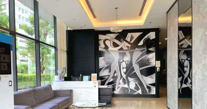 Lobby The Palm, 2BR Cityview by W. Stay @ Tropicana 218 Macalister