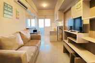 Lobby Relaxing 1BR at Newton Residence Apartment Bandung By Travelio