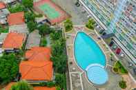 Hồ bơi Studio Relaxing Apartment at Margonda Residence 2 near UI By Travelio