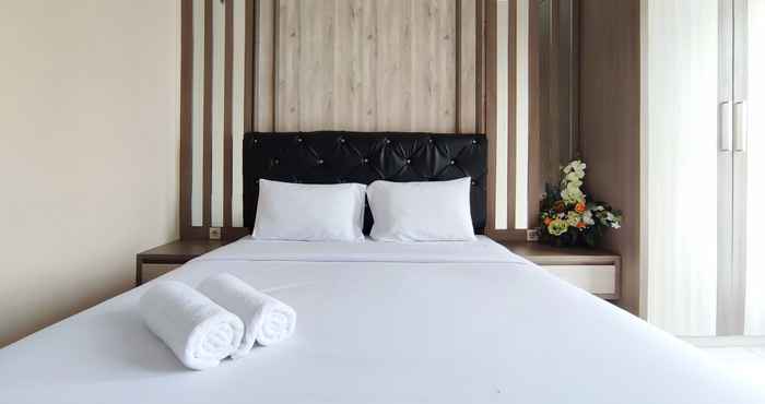 Bedroom Modern and Comfortable 1BR without Living Room at Amartha View Apartment By Travelio